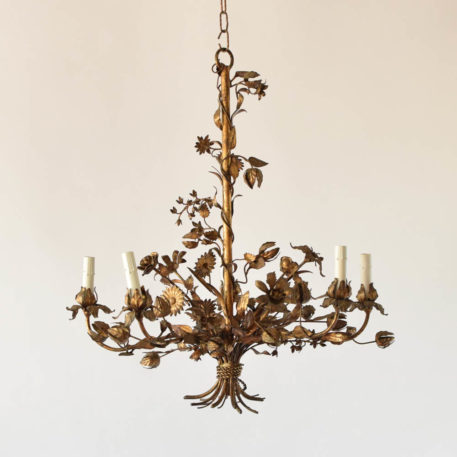 Vintage Italian Chandelier made in iron with the form of a flower bouquet