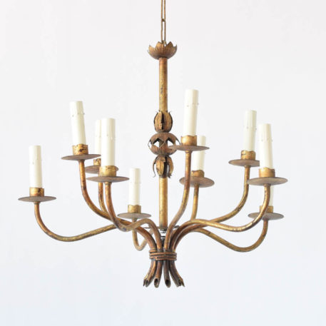 Simple Spanish chandelier with 10 arms